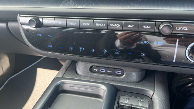 Hyundai Ioniq 6 N 478kW 84 kWh 4dr Auto [Vision Roof] Electric Saloon - Image 24